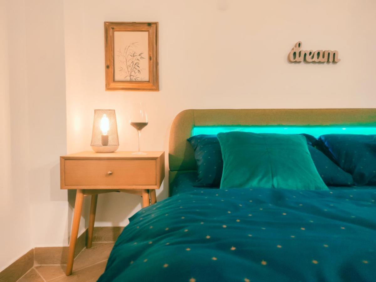 Green Art Studio Old Town บูคาเรสต์ ภายนอก รูปภาพ